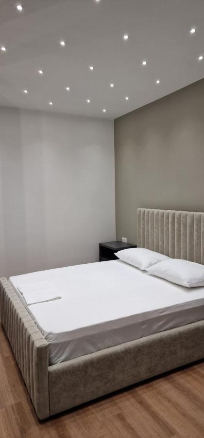 Heart Of Tirana Apartment Luaran gambar